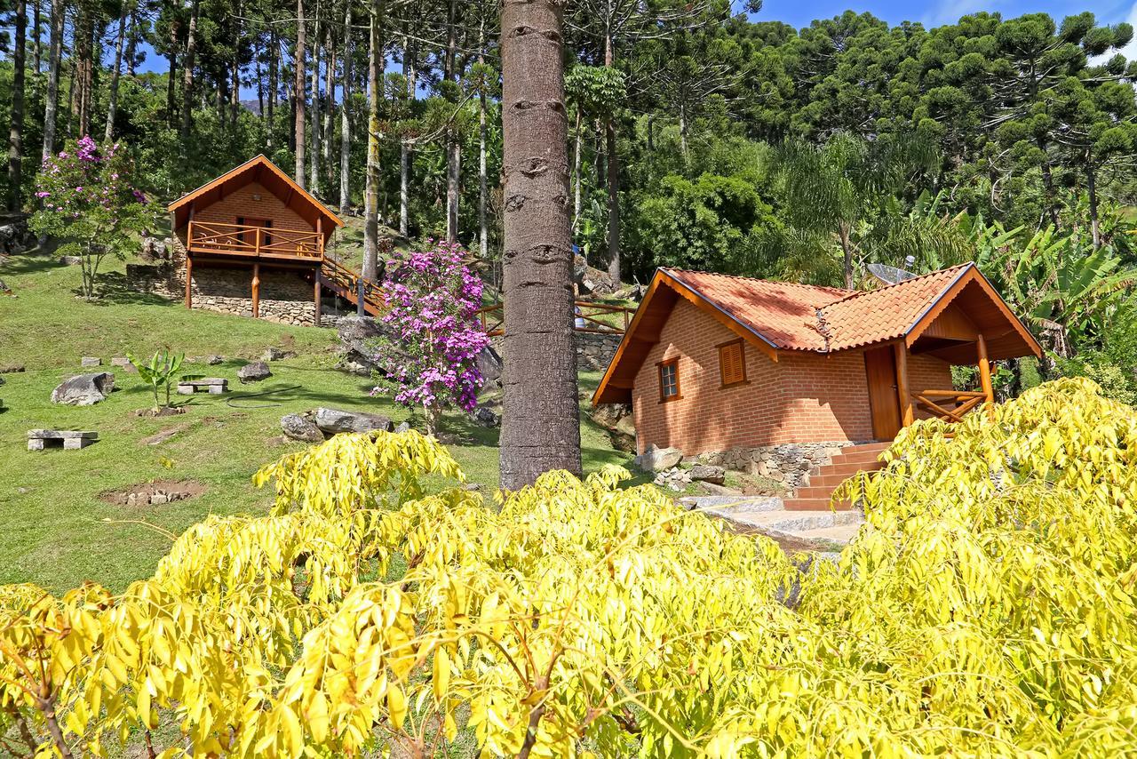 Chales Araucaria E Manaca Villa São Bento do Sapucaí Buitenkant foto